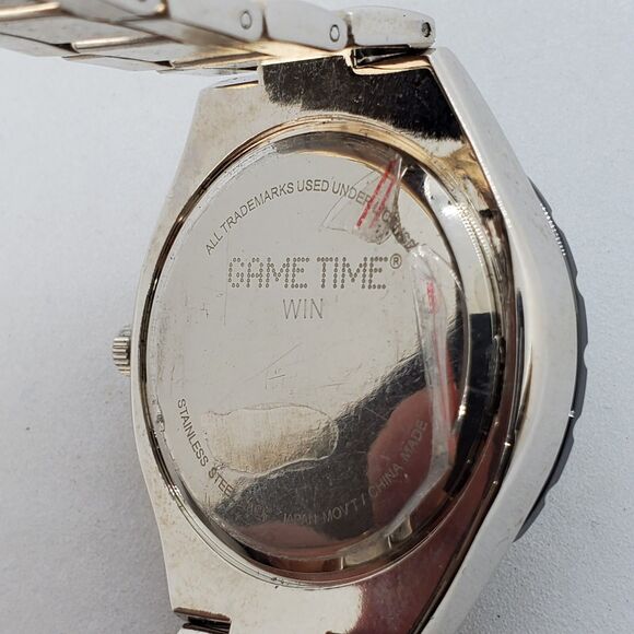 University of Wisconsin Badgers 40MM Women's Watch White Dial 6.5" New Battery - Picture 4 of 12